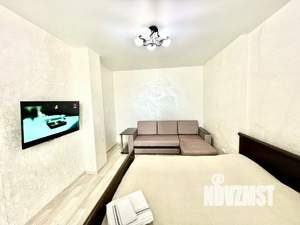 1-к квартира, посуточно, 37м2, 1/1 этаж