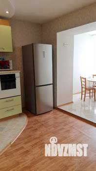 2-к квартира, на длительный срок, 74м2, 2/8 этаж