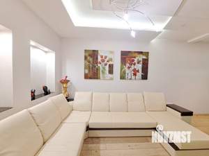 3-к квартира, на длительный срок, 133м2, 5/6 этаж