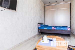 Студия квартира, посуточно, 41м2, 14/15 этаж