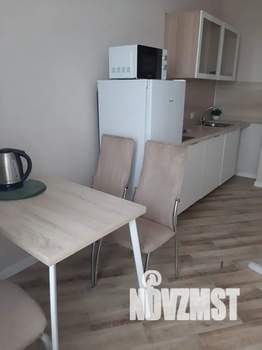 1-к квартира, посуточно, 43м2, 11/16 этаж