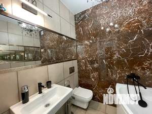 Студия квартира, посуточно, 40м2, 12/15 этаж