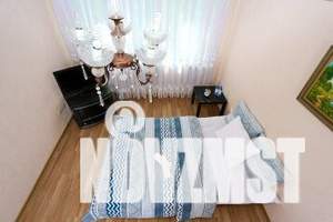 1-к квартира, посуточно, 37м2, 4/5 этаж