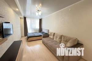 1-к квартира, посуточно, 42м2, 2/14 этаж