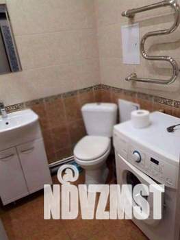 Студия квартира, на длительный срок, 40м2, 9/9 этаж