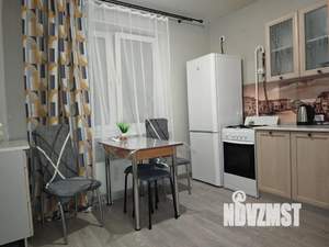 1-к квартира, посуточно, 35м2, 10/10 этаж