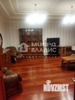 3-к квартира, на длительный срок, 130м2, 4/10 этаж