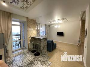 Студия квартира, посуточно, 40м2, 6/15 этаж