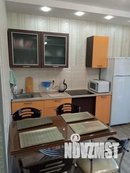 1-к квартира, посуточно, 42м2, 4/9 этаж