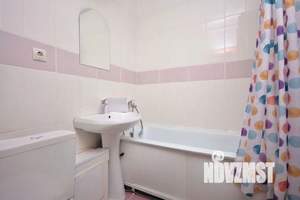 2-к квартира, посуточно, 55м2, 1/1 этаж