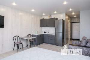 Студия квартира, посуточно, 30м2, 7/15 этаж