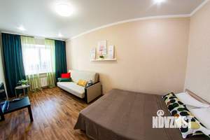 1-к квартира, посуточно, 40м2, 11/16 этаж