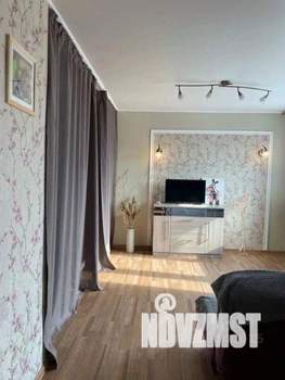 1-к квартира, посуточно, 43м2, 1/1 этаж