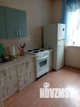 1-к квартира, посуточно, 42м2, 4/14 этаж