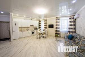 2-к квартира, посуточно, 55м2, 1/1 этаж