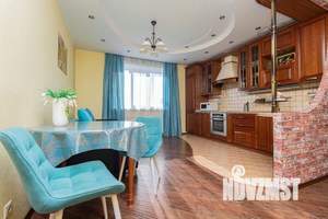 3-к квартира, посуточно, 85м2, 1/1 этаж