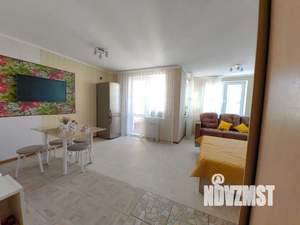 Студия квартира, посуточно, 40м2, 16/17 этаж