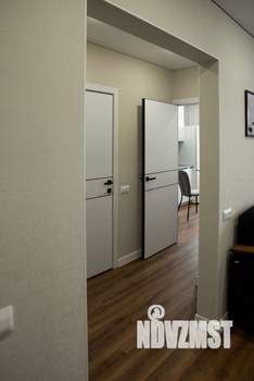 1-к квартира, посуточно, 40м2, 4/10 этаж