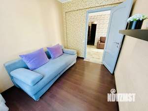 3-к квартира, посуточно, 54м2, 1/1 этаж