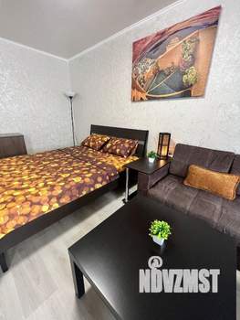 1-к квартира, посуточно, 33м2, 3/5 этаж