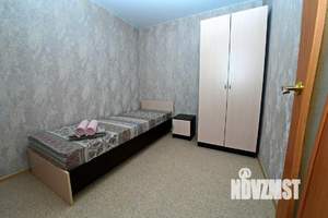 3-к квартира, посуточно, 48м2, 2/5 этаж