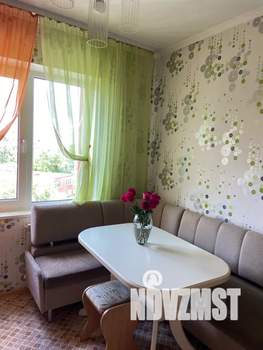 3-к квартира, посуточно, 64м2, 6/9 этаж