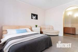 1-к квартира, посуточно, 38м2, 1/1 этаж