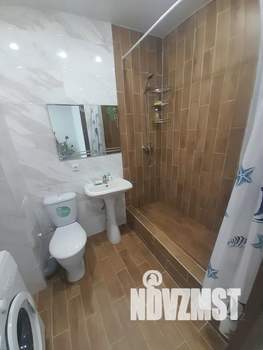 Студия квартира, посуточно, 45м2, 13/16 этаж