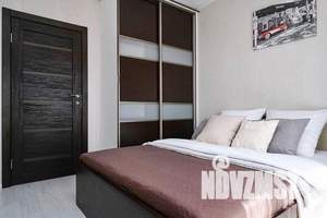 1-к квартира, посуточно, 45м2, 9/16 этаж