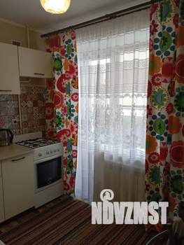 1-к квартира, посуточно, 28м2, 1/9 этаж