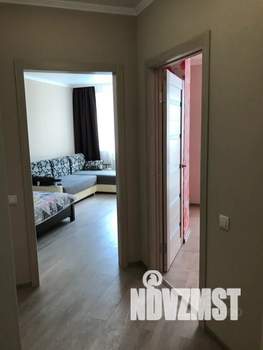 1-к квартира, посуточно, 40м2, 6/9 этаж