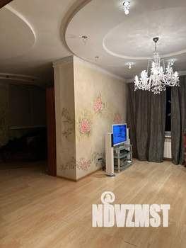 1-к квартира, посуточно, 100м2, 2/10 этаж