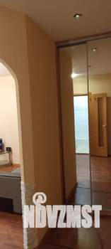 Студия квартира, посуточно, 38м2, 10/10 этаж