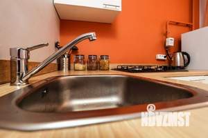 2-к квартира, посуточно, 60м2, 1/1 этаж