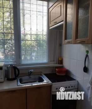 2-к квартира, на длительный срок, 32м2, 2/5 этаж
