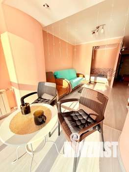 Студия квартира, посуточно, 35м2, 8/9 этаж