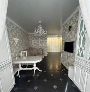 3-к квартира, на длительный срок, 100м2, 2/6 этаж