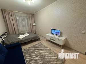 1-к квартира, посуточно, 42м2, 13/16 этаж