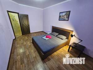 1-к квартира, посуточно, 40м2, 6/9 этаж