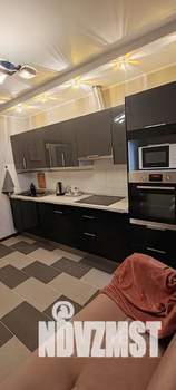 1-к квартира, посуточно, 43м2, 3/9 этаж