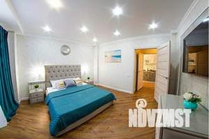 1-к квартира, посуточно, 35м2, 7/18 этаж