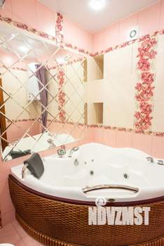 1-к квартира, посуточно, 40м2, 6/9 этаж