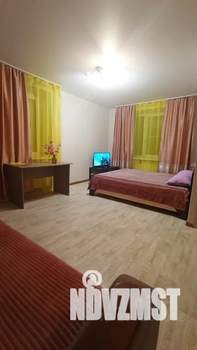 1-к квартира, посуточно, 32м2, 2/5 этаж