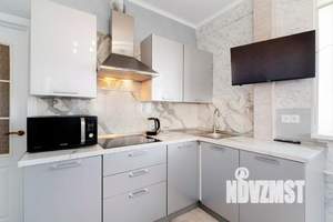 1-к квартира, посуточно, 43м2, 1/1 этаж