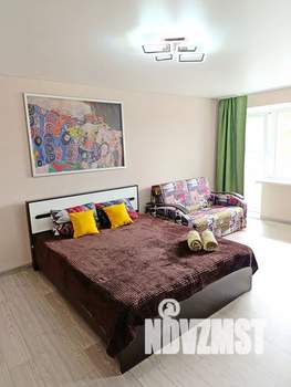 Студия квартира, посуточно, 35м2, 3/5 этаж