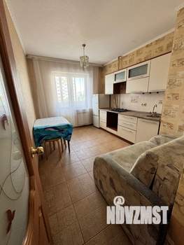 1-к квартира, на длительный срок, 38м2, 4/10 этаж