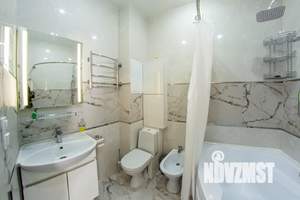 Студия квартира, посуточно, 43м2, 6/9 этаж