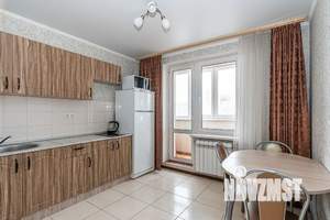 1-к квартира, посуточно, 40м2, 10/10 этаж