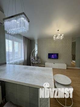 Студия квартира, посуточно, 40м2, 12/15 этаж