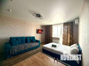 1-к квартира, посуточно, 35м2, 7/15 этаж